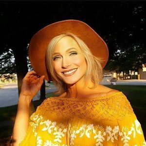 Meet your Posher, Kimberly